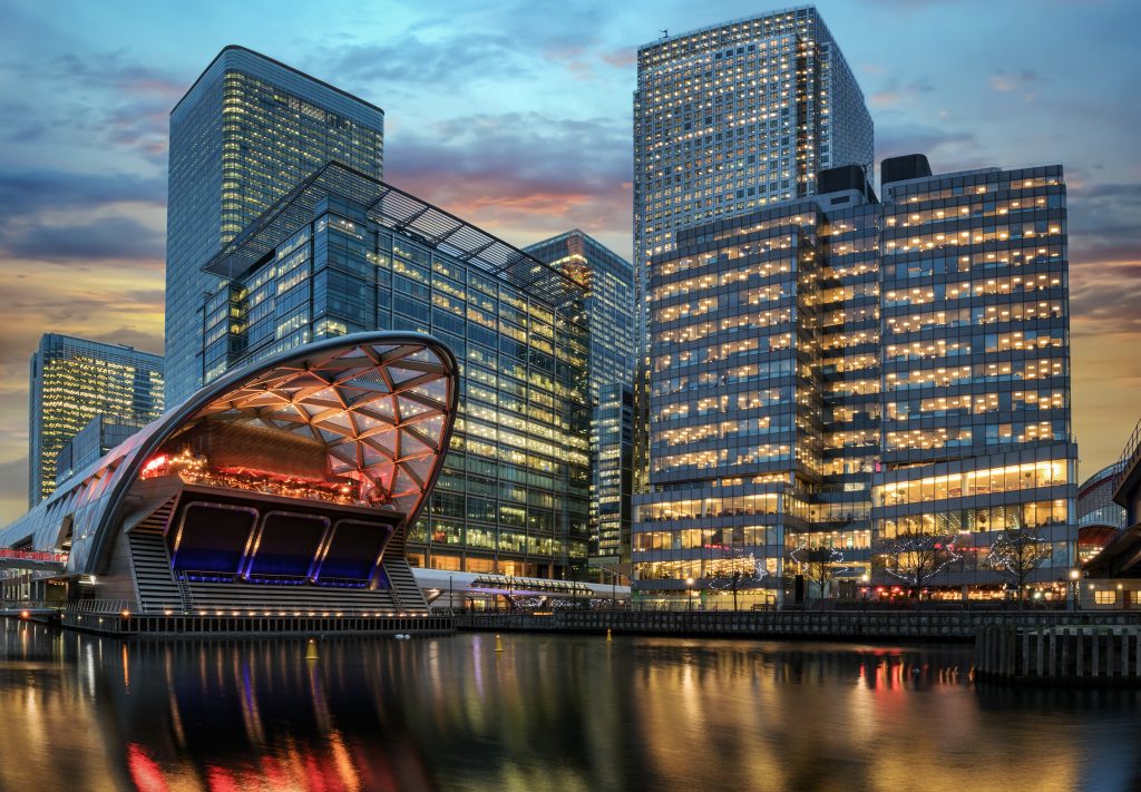 Moving to Canary Wharf Area Guide