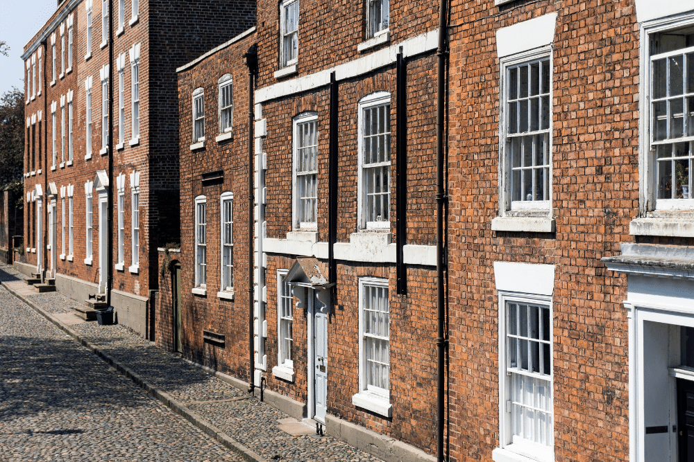 a row of terraced houses in the uk